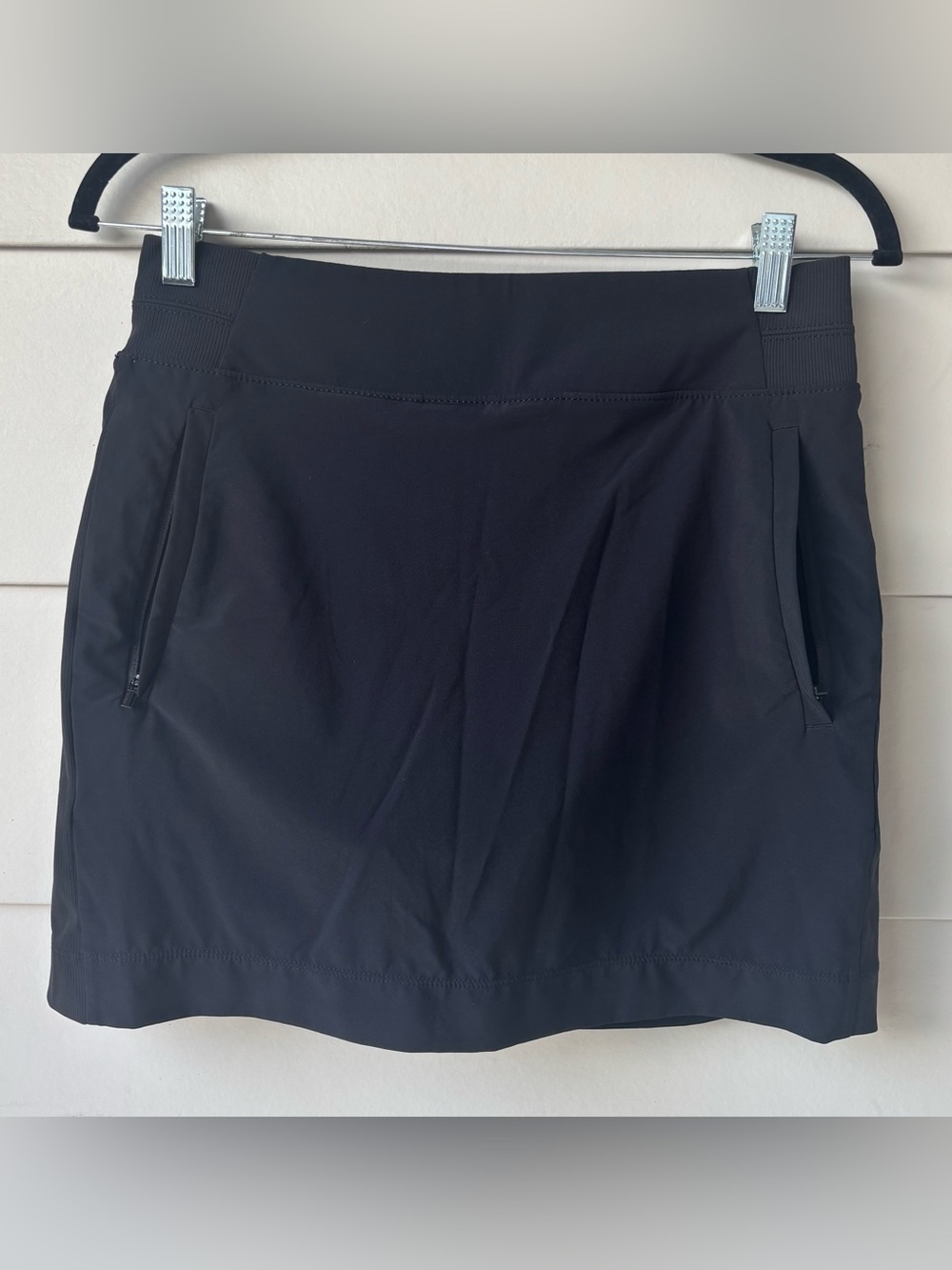 Athleta Black Performance Skort Size 6